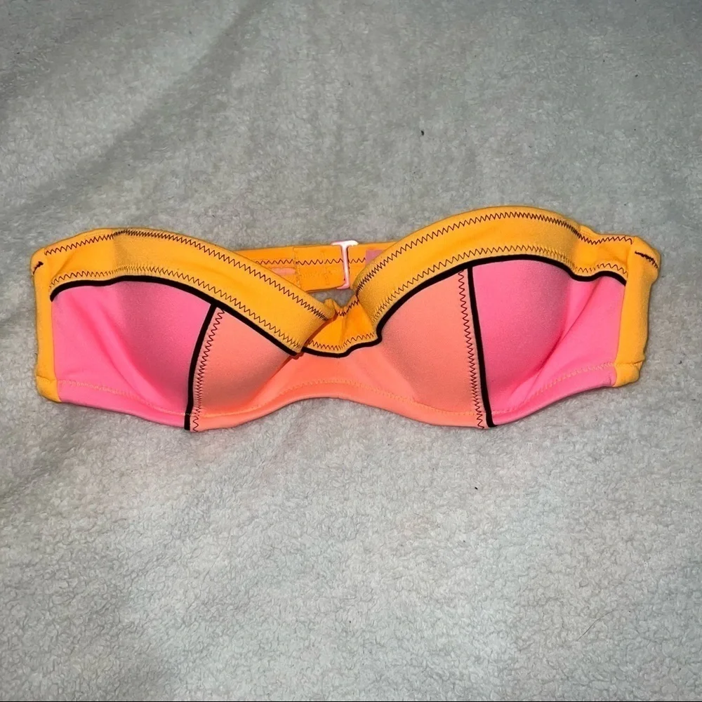 Victoria’s Secret ColorBlock Bandeau Bikini - Picture 2 of 4